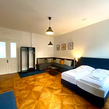 Katerina's Downtown Апартаменты Прага