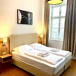 Katerina's Downtown Apartament *